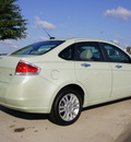 ford focus 2010 beige sedan sel gasoline 4 cylinders front wheel drive automatic with overdrive 76018