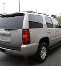 chevrolet tahoe 2009 silver suv lt flex fuel 8 cylinders 4 wheel drive automatic 27215