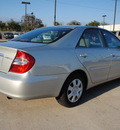 toyota camry 2004 silver sedan le gasoline 4 cylinders front wheel drive automatic 75228