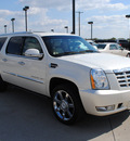 cadillac escalade esv 2007 white suv gasoline 8 cylinders all whee drive automatic 76087