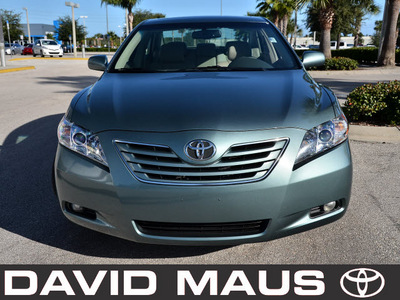 toyota camry 2009 green sedan xle gasoline 6 cylinders front wheel drive automatic 32771