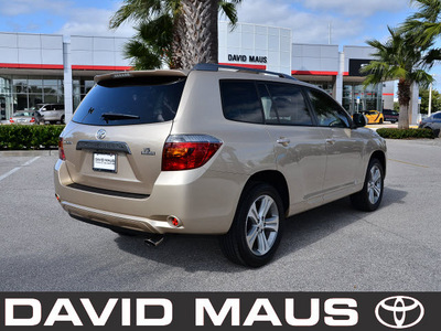 toyota highlander 2008 gold suv sport gasoline 6 cylinders front wheel drive automatic 32771