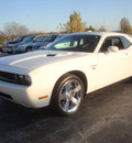 dodge challenger 2009 white coupe r t gasoline 8 cylinders rear wheel drive automatic 60443