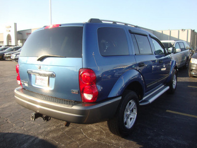 dodge durango 2005 blue suv slt adeventurer gasoline 8 cylinders 4 wheel drive automatic 60443