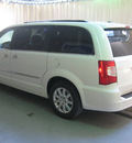 chrysler town and country 2012 white van touring l flex fuel 6 cylinders front wheel drive automatic 44883