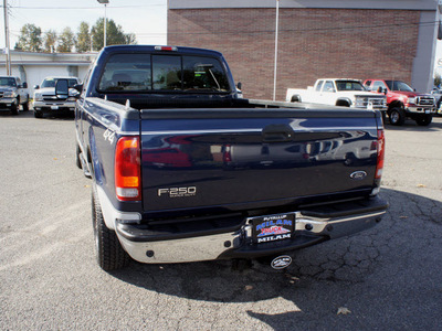 ford f 250 super duty 2003 blue xlt 4x4 diesel 8 cylinders 4 wheel drive automatic with overdrive 98371