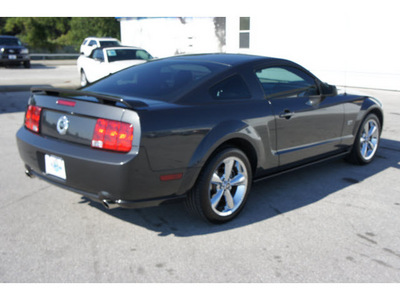 ford mustang 2008 black coupe gasoline 8 cylinders rear wheel drive 5 speed manual 77388