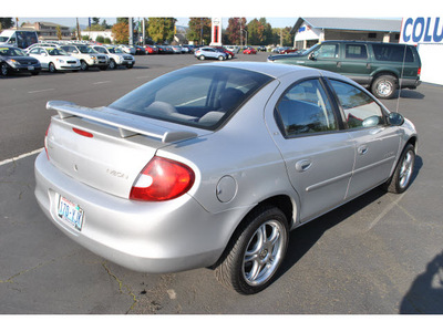 dodge neon 2001 silver sedan highline es gasoline 4 cylinders front wheel drive automatic 98632
