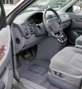 kia sedona 2003 beige van ex gasoline 6 cylinders dohc front wheel drive automatic 55124
