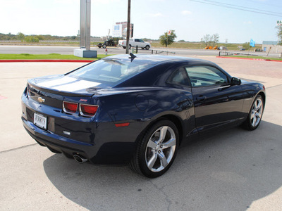 chevrolet camaro 2010 blue coupe ss gasoline 8 cylinders rear wheel drive 6 speed manual 76087