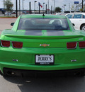 chevrolet camaro 2011 green coupe ss gasoline 8 cylinders rear wheel drive automatic 76087