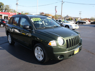 jeep compass 2008 green suv sport gasoline 4 cylinders 2 wheel drive autostick 07730