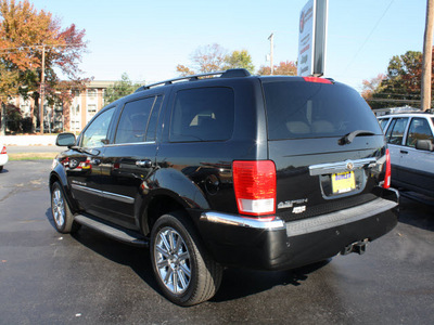 chrysler aspen 2008 black suv limited gasoline 8 cylinders 4 wheel drive automatic 07730