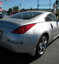 nissan 350z 2006 silver coupe gasoline 6 cylinders rear wheel drive 6 speed manual 92882