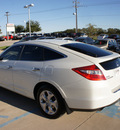 honda accord crosstour 2010 white wagon ex l gasoline 6 cylinders front wheel drive not specified 76210