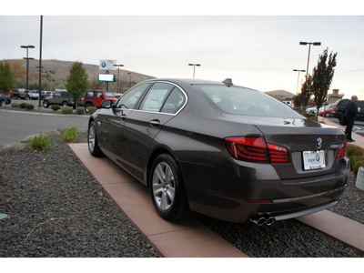 bmw 5 series 2012 bronze sedan 528xi gasoline 6 cylinders all whee drive automatic 99352