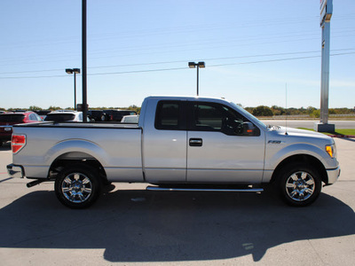 ford f 150 2011 silver xlt flex fuel 6 cylinders 2 wheel drive automatic 76087