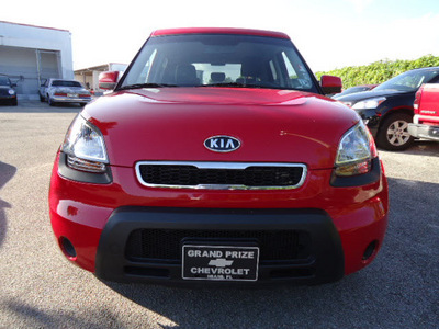 kia soul 2010 red hatchback soul gasoline 4 cylinders front wheel drive automatic 33177