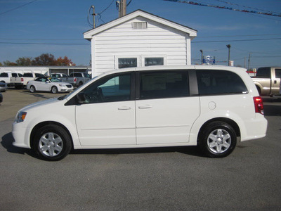 dodge grand caravan 2012 white van se flex fuel 6 cylinders front wheel drive 6 speed automatic 62863