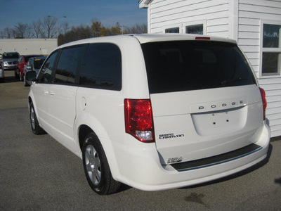 dodge grand caravan 2012 white van se flex fuel 6 cylinders front wheel drive 6 speed automatic 62863