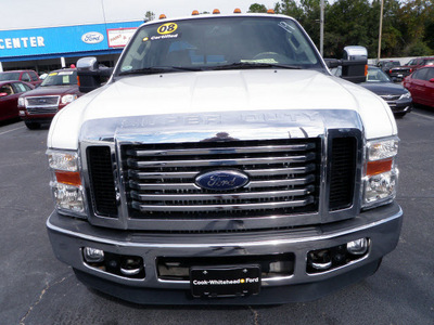 ford f 350 super duty 2008 white lariat diesel 8 cylinders 4 wheel drive automatic with overdrive 32401