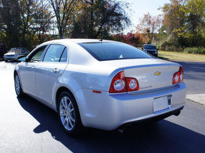 chevrolet malibu 2011 silver sedan ltz gasoline 6 cylinders front wheel drive automatic 27330