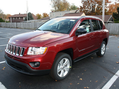 jeep compass 2012 red suv latitude gasoline 4 cylinders 4 wheel drive automatic 07730