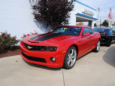 chevrolet camaro 2012 red coupe ss gasoline 8 cylinders rear wheel drive 6 speed manual 27591
