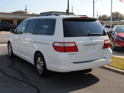 honda odyssey 2006 white van ex l gasoline 6 cylinders front wheel drive automatic 27591