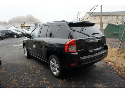jeep compass 2012 black suv latitude gasoline 4 cylinders 4 wheel drive automatic with overdrive 08844
