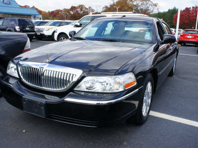 lincoln town car 2009 black sedan signature limited gasoline 8 cylinders rear wheel drive automatic with overdrive 08753
