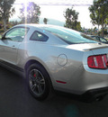 ford mustang 2011 silver coupe v6 premium gasoline 6 cylinders rear wheel drive automatic 92882
