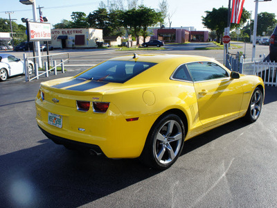 chevrolet camaro 2011 yellow coupe ss gasoline 8 cylinders rear wheel drive 6 speed manual 33021