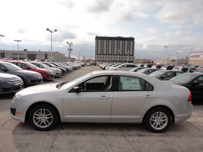 ford fusion 2012 silver sedan s gasoline 4 cylinders front wheel drive automatic with overdrive 60546