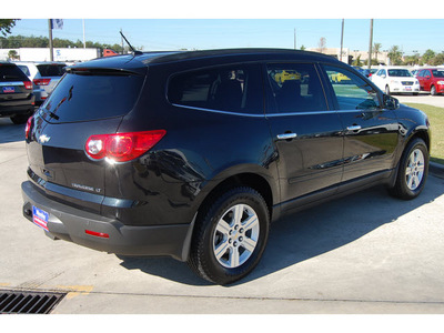 chevrolet traverse 2011 black suv lt gasoline 6 cylinders all whee drive 6 speed automatic 77090