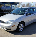 ford focus 2007 silver coupe zx3 s gasoline 4 cylinders front wheel drive 5 speed manual 47172