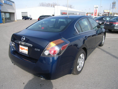 nissan altima 2008 blue sedan 2 5 s gasoline 4 cylinders front wheel drive automatic 46219