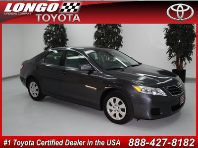 toyota camry 2011 gray sedan le gasoline 4 cylinders front wheel drive automatic 91731