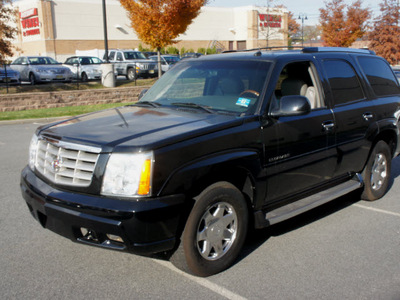 cadillac escalade 2003 black suv gasoline 8 cylinders all whee drive automatic 07012