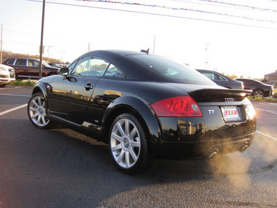 audi tt 2005 black coupe 250hp quattro gasoline 6 cylinders all whee drive automatic 46410