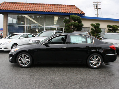 hyundai genesis 2012 black sedan 3 8l v6 gasoline 6 cylinders rear wheel drive automatic 94010