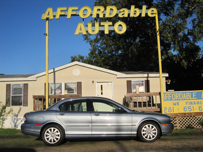 jaguar x type 2002 lt  gray sedan 2 5 gasoline 6 cylinders all whee drive automatic 77379