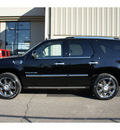 cadillac escalade 2007 black suv gasoline 8 cylinders all whee drive automatic 47130