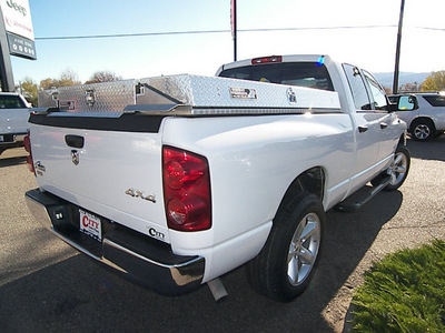 dodge ram 1500 2008 white gasoline 8 cylinders 4 wheel drive automatic 81212