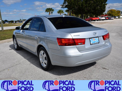 hyundai sonata 2010 silver sedan gasoline 4 cylinders front wheel drive automatic 32837