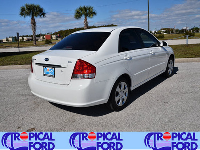 kia spectra 2008 white sedan ex gasoline 4 cylinders front wheel drive automatic 32837