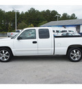 chevrolet silverado 1500 2003 white pickup truck lt gasoline 8 cylinders rear wheel drive automatic 77388