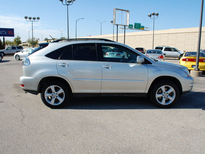 lexus rx 330 2004 millennium silver suv gasoline 6 cylinders all whee drive automatic 67210