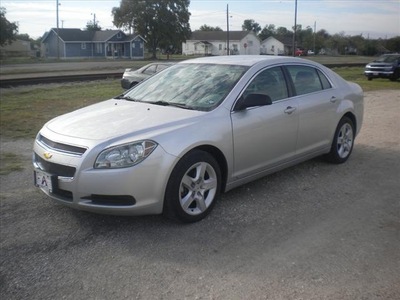 chevrolet malibu 2010 silver sedan gasoline 4 cylinders front wheel drive not specified 78064