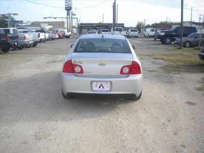 chevrolet malibu 2010 silver sedan gasoline 4 cylinders front wheel drive not specified 78064